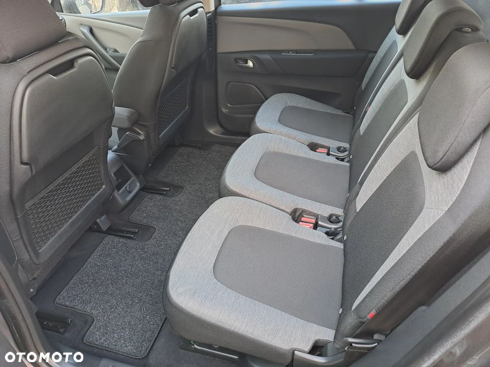 Citroën C4 SpaceTourer - 21