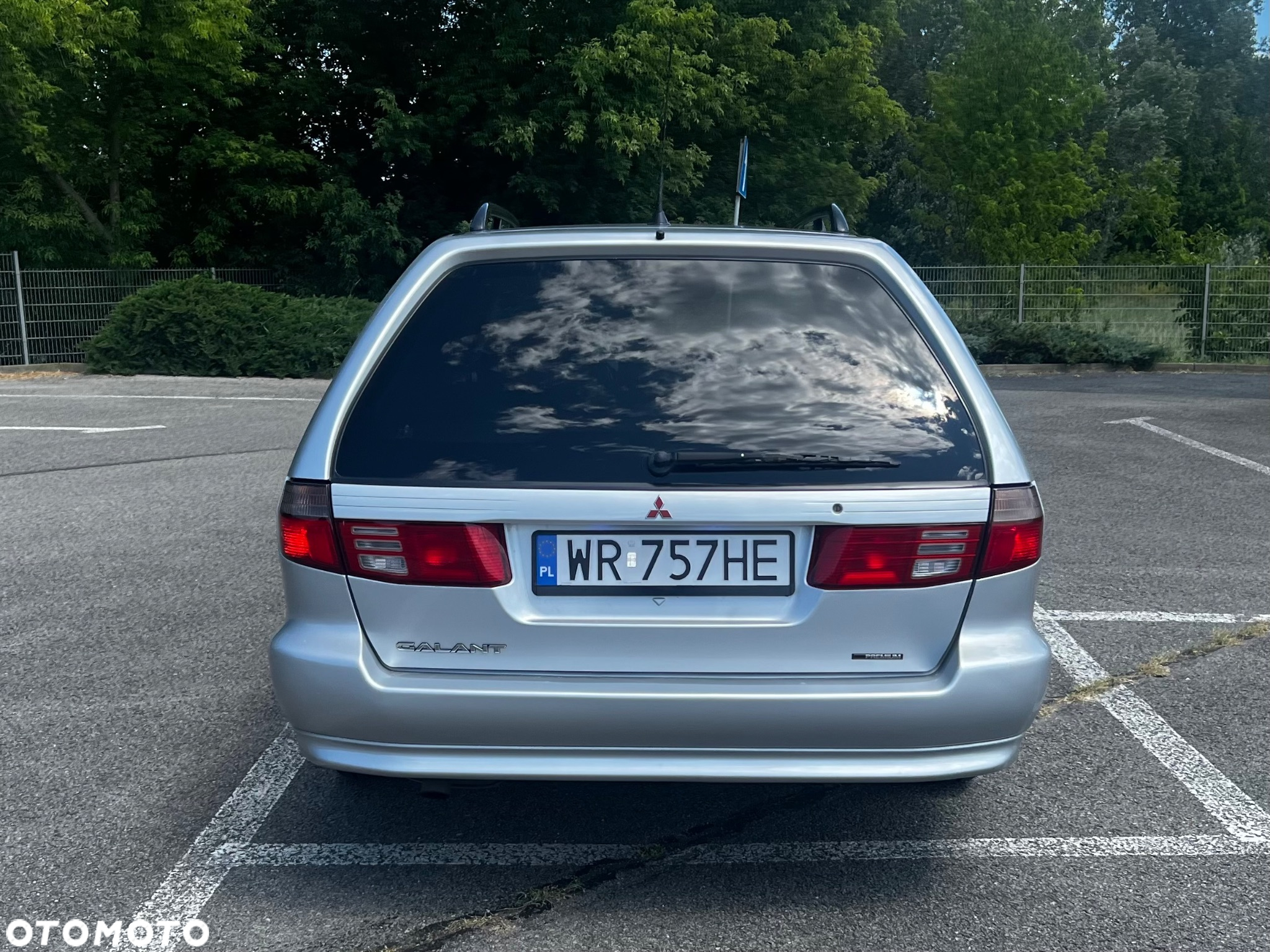 Mitsubishi Galant 2.5 V6 - 4