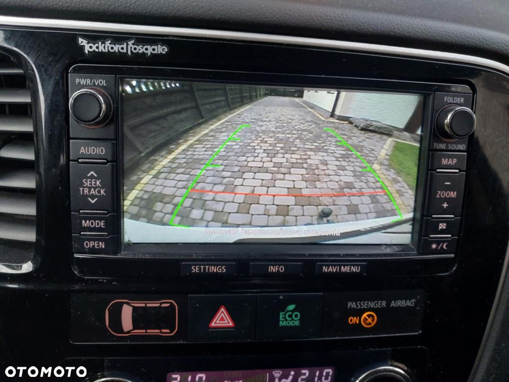 Mitsubishi Outlander 2.0 4WD - 9
