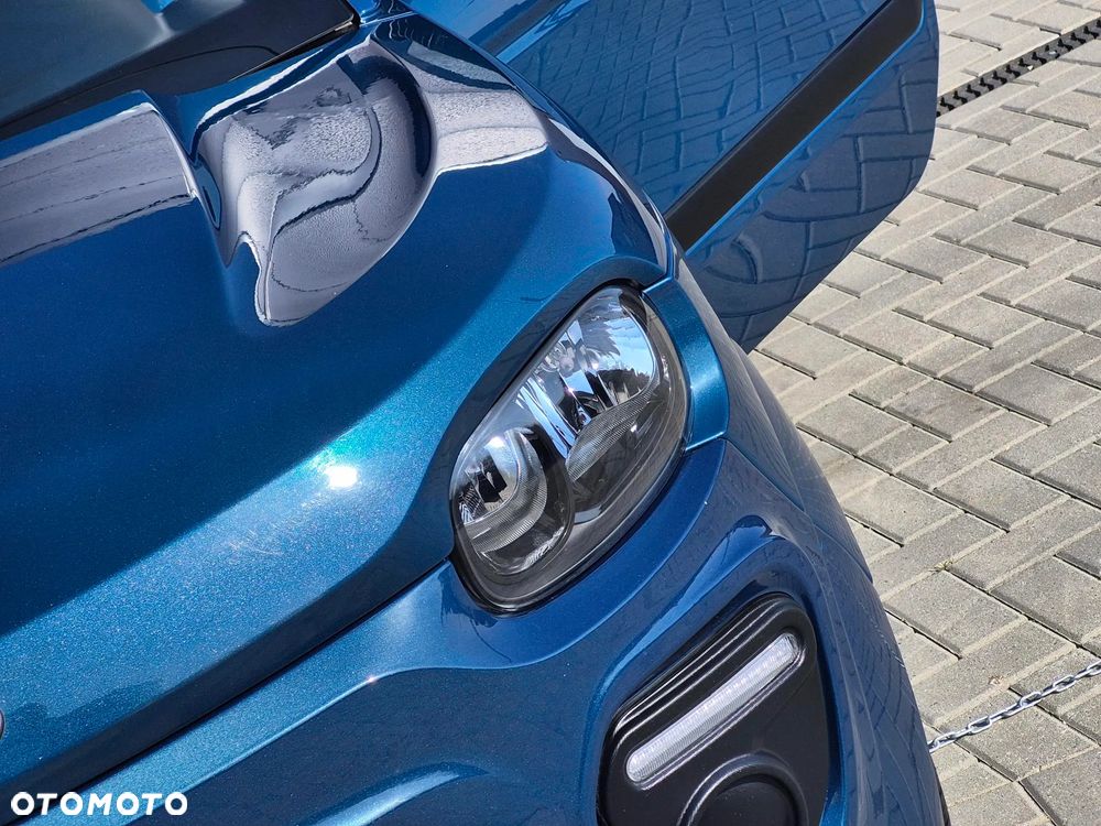Microcar DUE - 27