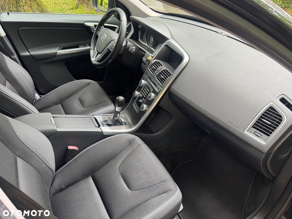 Volvo XC 60 D3 Edition Pro - 18
