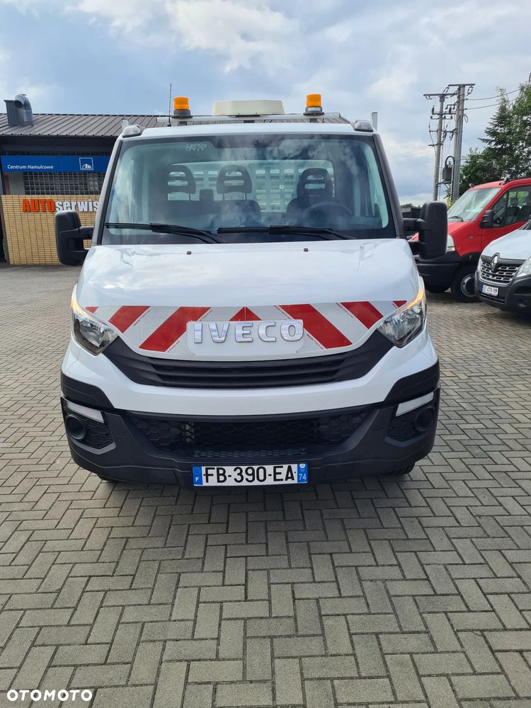 Iveco DAILY - 21