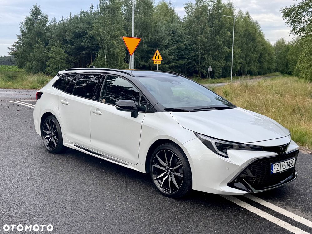 Toyota Corolla 2.0 Hybrid GR Sport Dynamic - 5