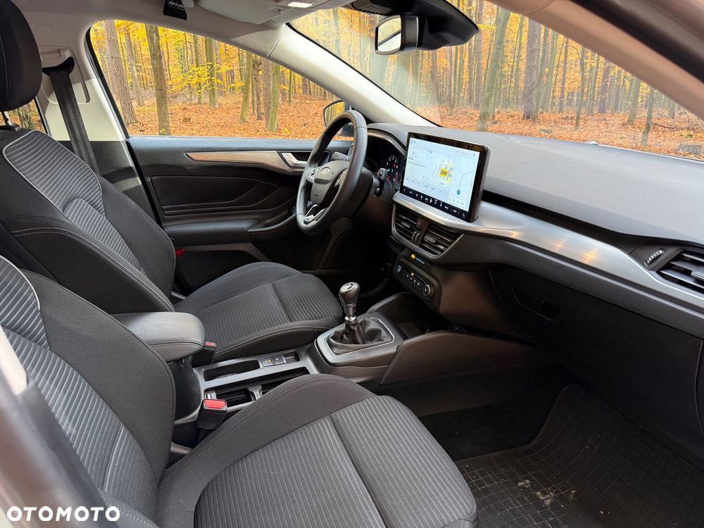 Ford Focus 1.0 EcoBoost Hybrid ST-LINE - 8
