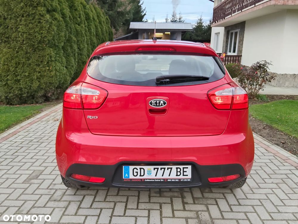 Kia Rio 1.2 Attract - 13