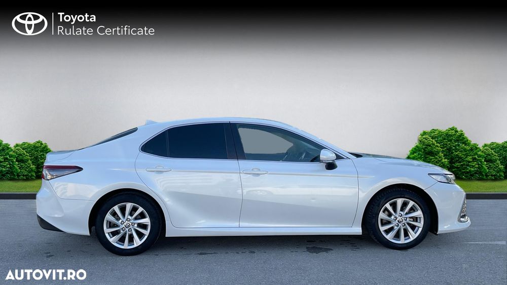 Toyota Camry 2.5 Business - 18