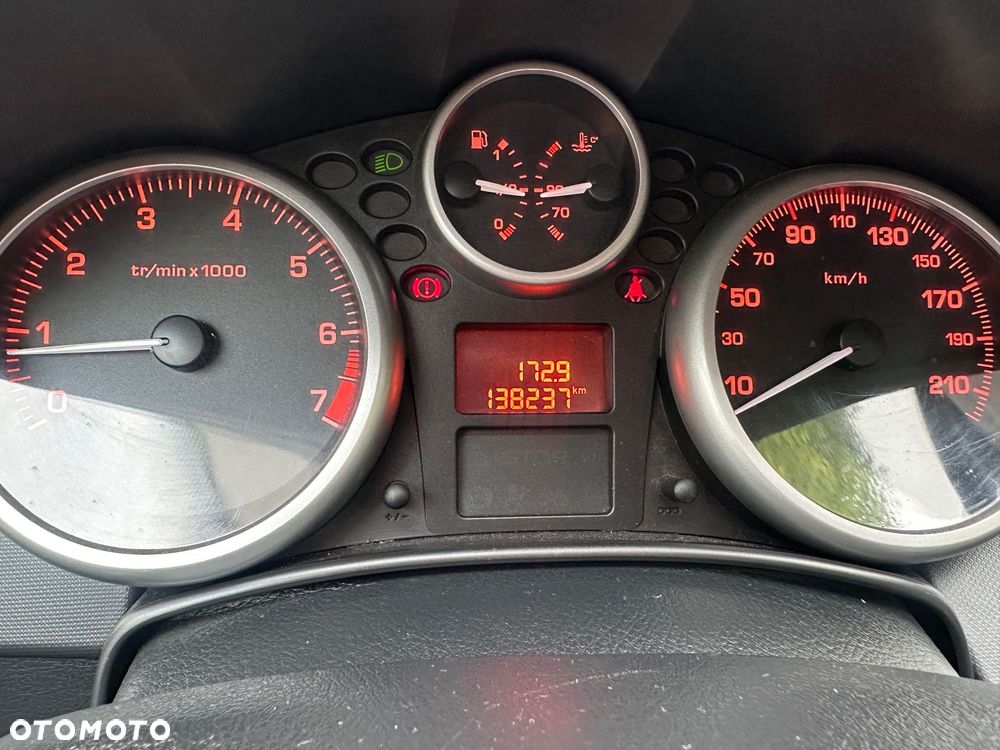 Peugeot 207 - 3