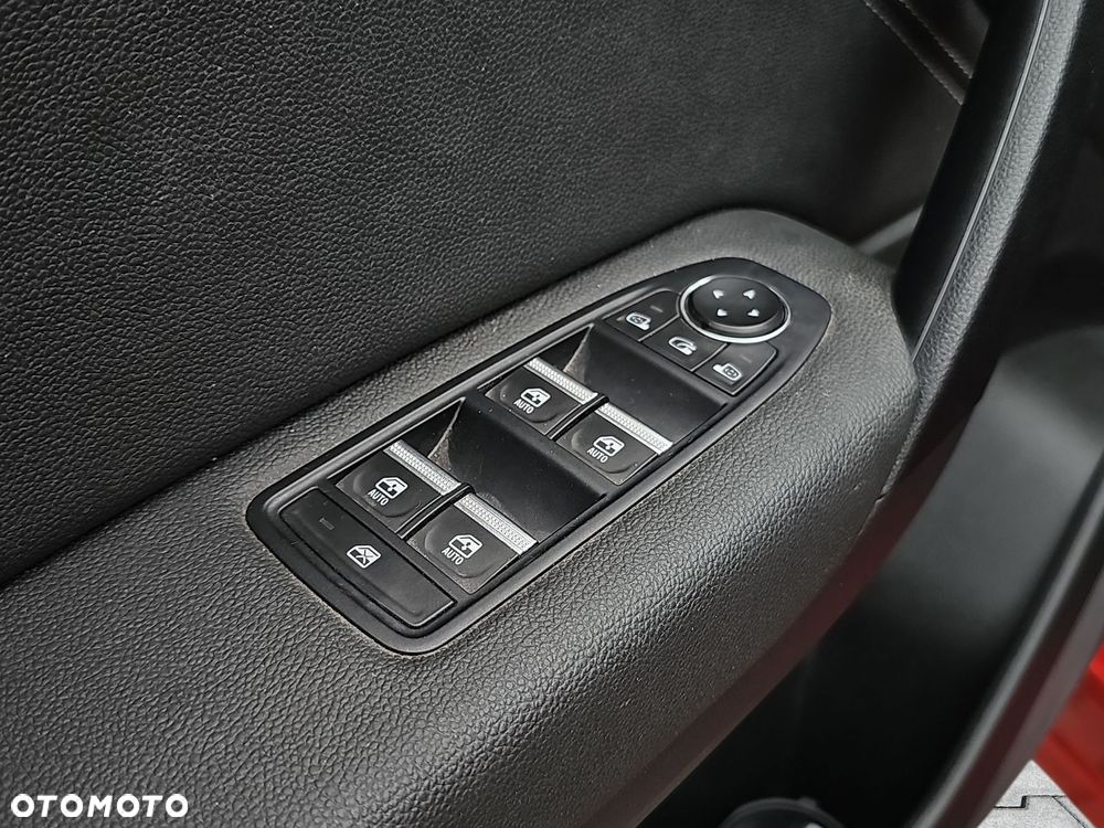 Renault Captur 1.0 TCe Techno - 17