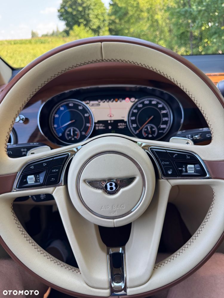 Bentley Bentayga W12 - 15