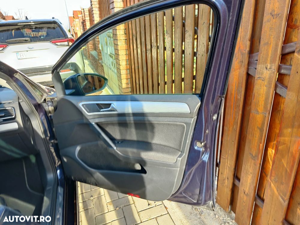 Volkswagen Golf 2.0 BlueTDI Cup - 5