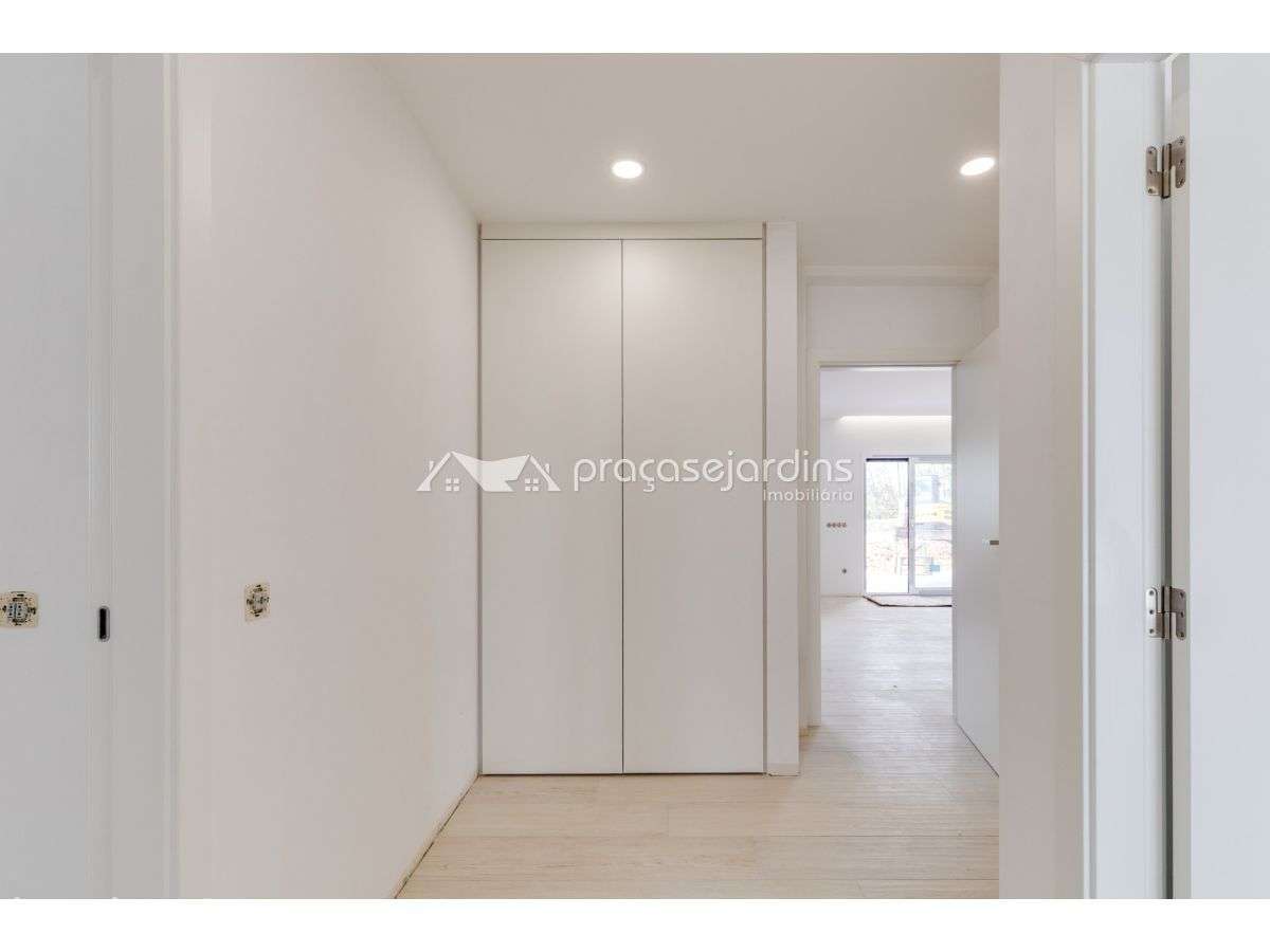 T3 Moderna Moradia Nova, próxima de Leiria - Grande imagem: 3/14
