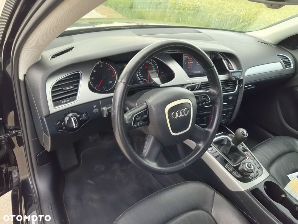 Audi A4 Avant 2.0 TDI - 12