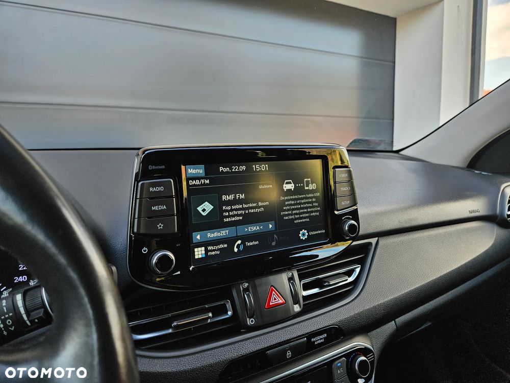 Hyundai i30 1.5 DPI Smart - 31