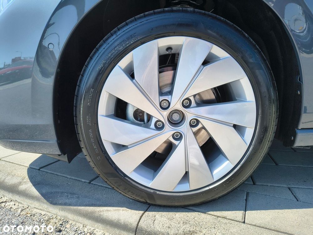 Volkswagen Golf 1.5 eTSI mHEV Life Plus DSG - 17