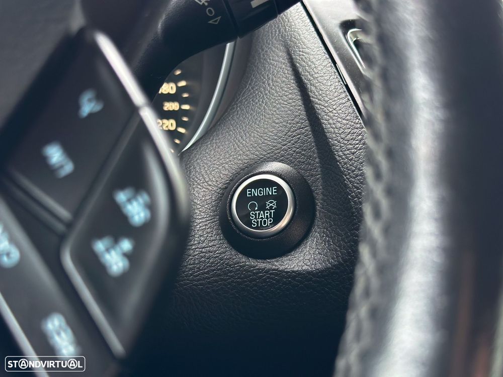 Ford Focus 1.0 EcoBoost Active - 24