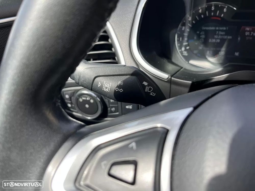Ford S-Max 2.0 TDCi Titanium - 22