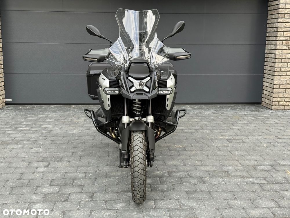 BMW R - 25