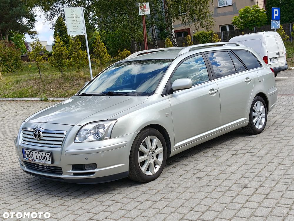 Toyota Avensis 2.0 VVT-i Executive - 16