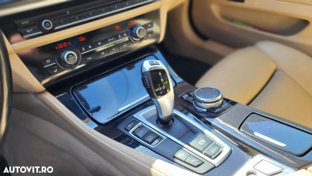 BMW Seria 5 520d xDrive Aut. - 19