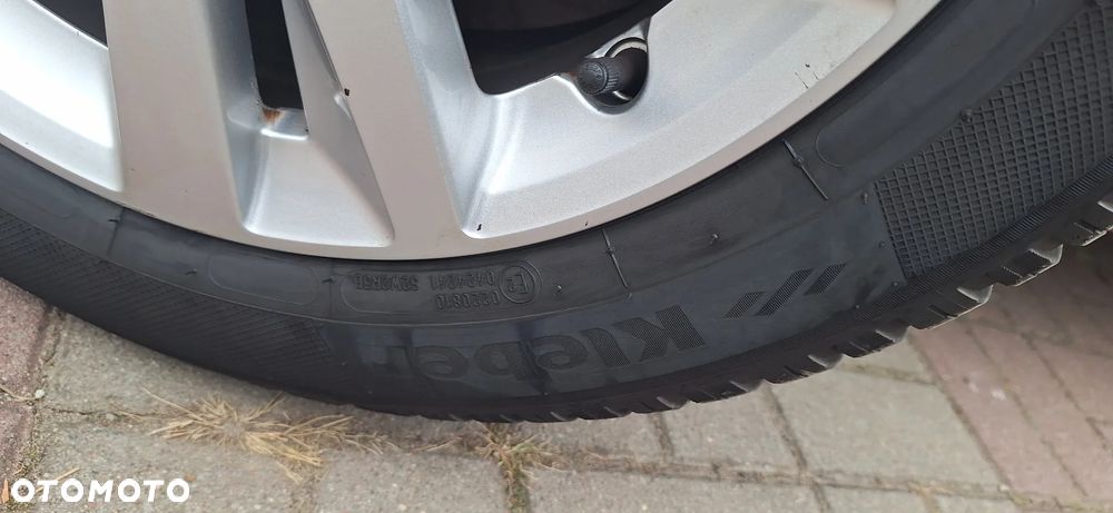 Peugeot 308 1.2 PureTech Allure S&S - 35