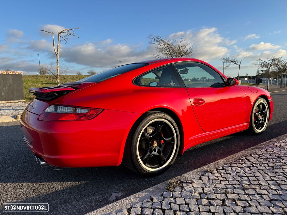 Porsche 911 (997) Carrera 4 S - 32