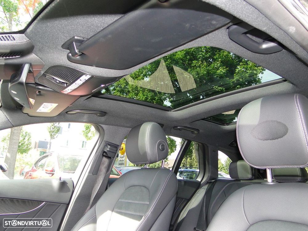 Mercedes-Benz C 300 h AMG Line - 13