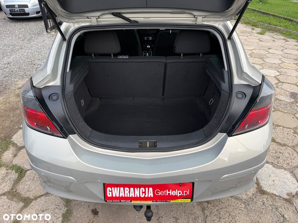 Opel Astra III GTC 1.6 111 - 15