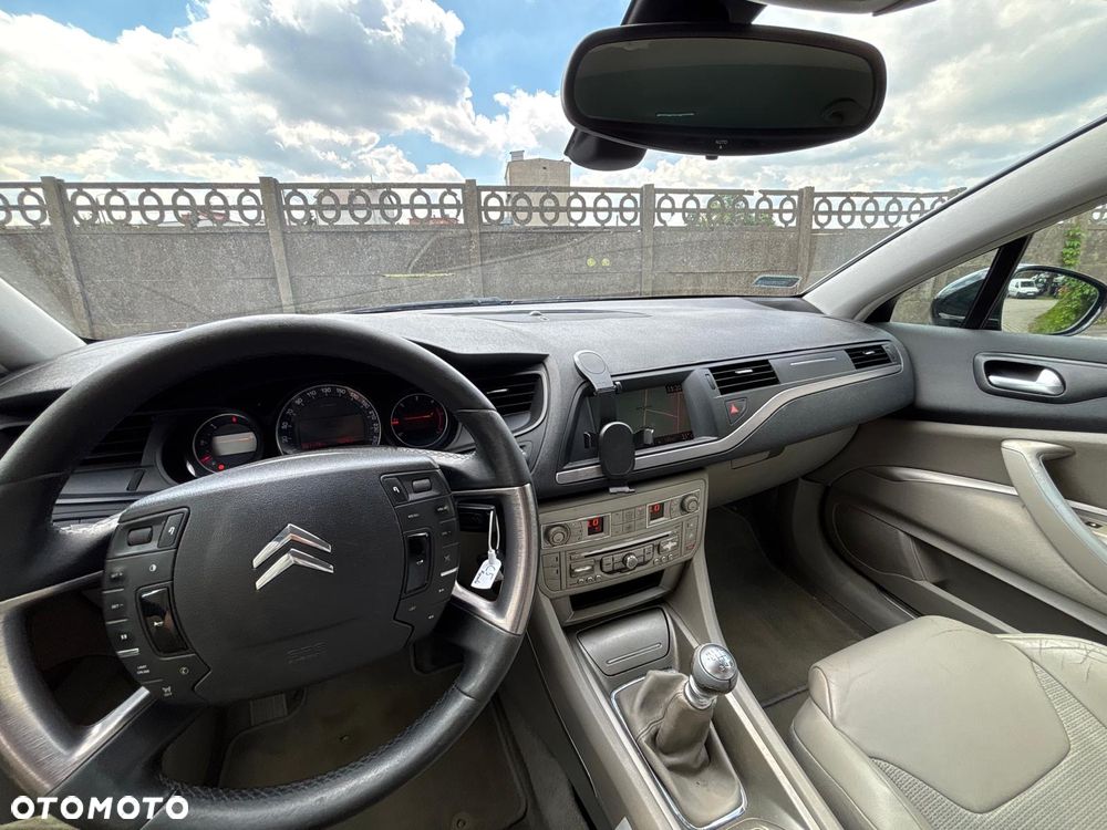 Citroën C5 2.0 HDi Exclusive - 27