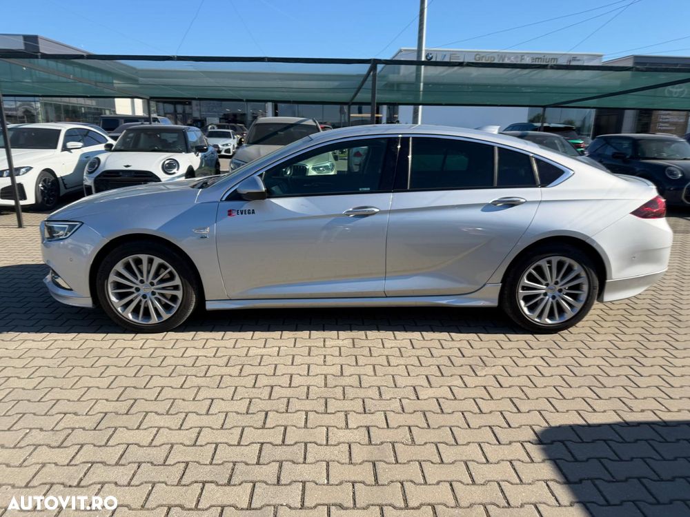 Opel Insignia 2.0 CDTI ECOTEC Sport Aut. - 2