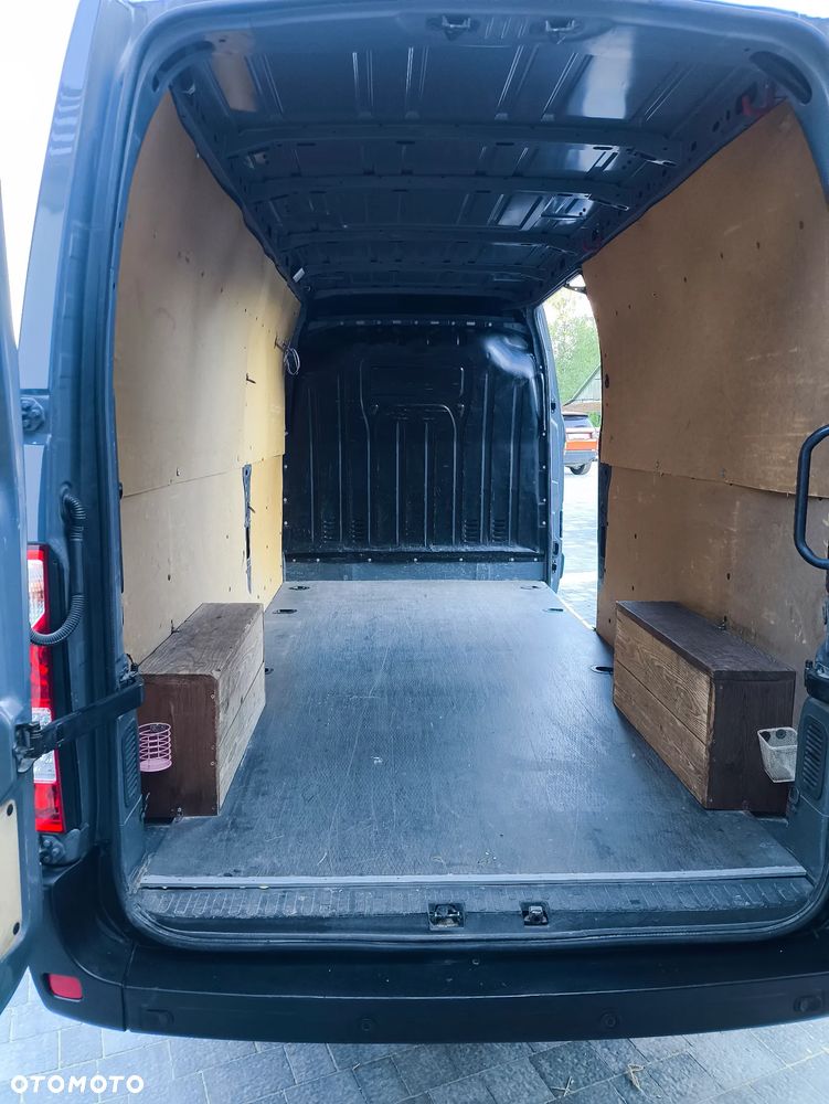 Renault Master - 10