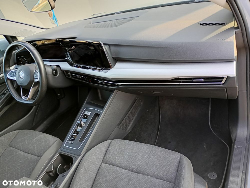 Volkswagen Golf 1.0 eTSI OPF DSG Life - 11