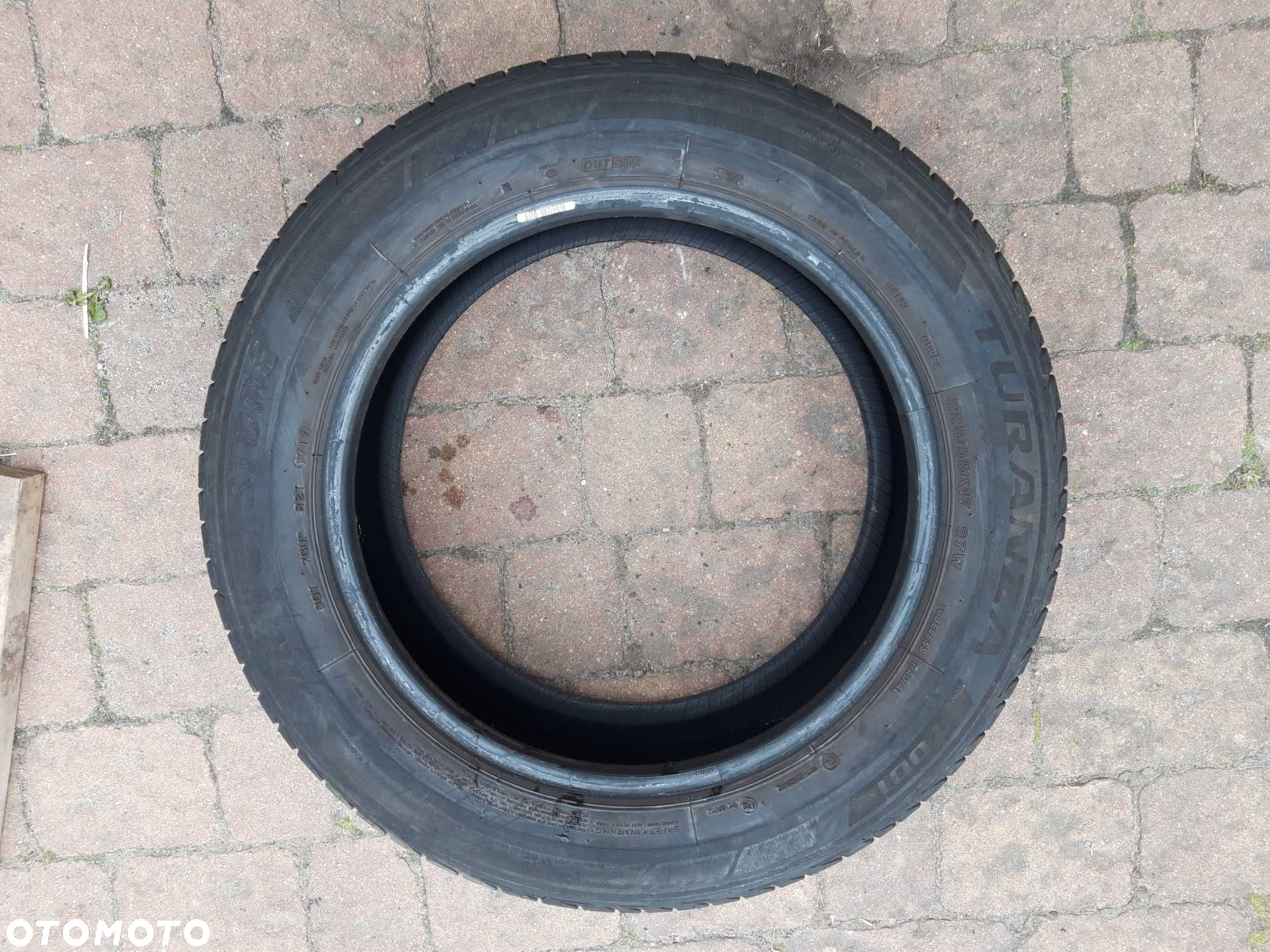 225/55/17 97W Bridgestone Turanza T001 - 4