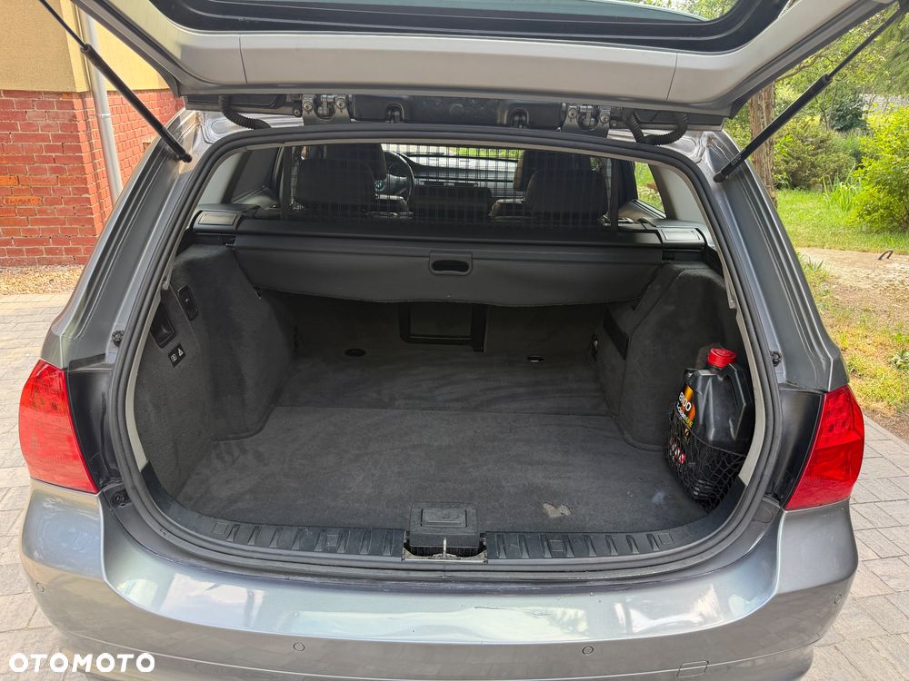 BMW Seria 3 320d - 9