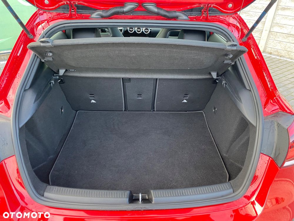 Mercedes-Benz Klasa A 250 7G-DCT Advanced AMG Line - 15