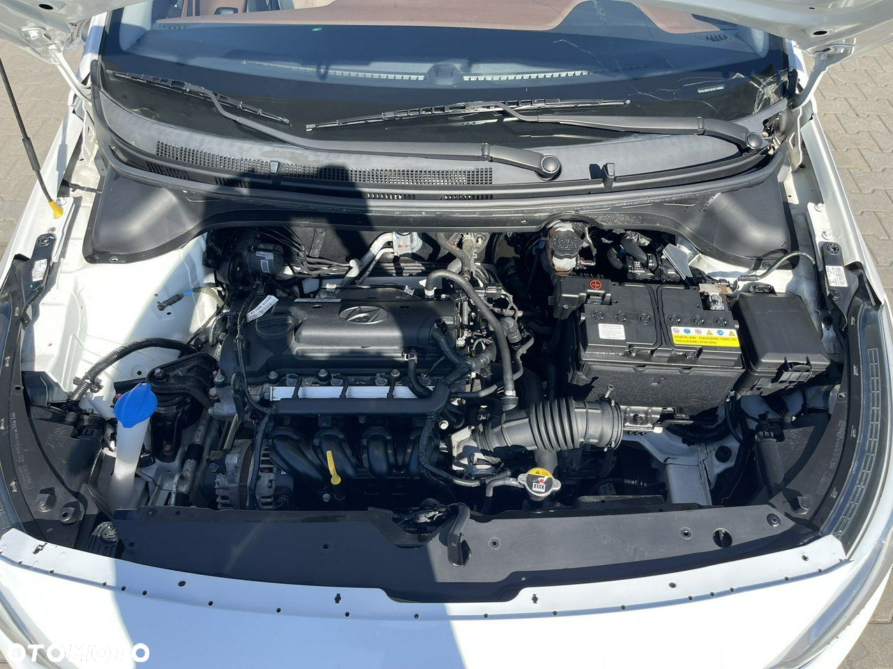 Hyundai i20 1.2 Pure - 12