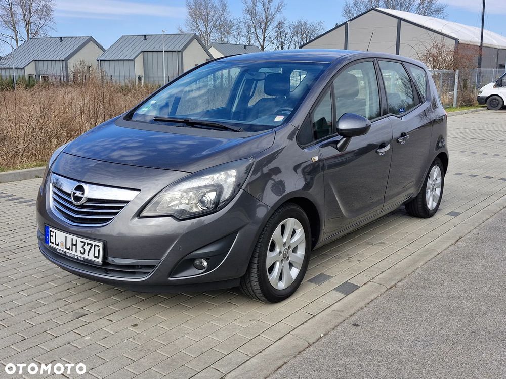 Opel Meriva 1.4 T Cosmo S&S - 1