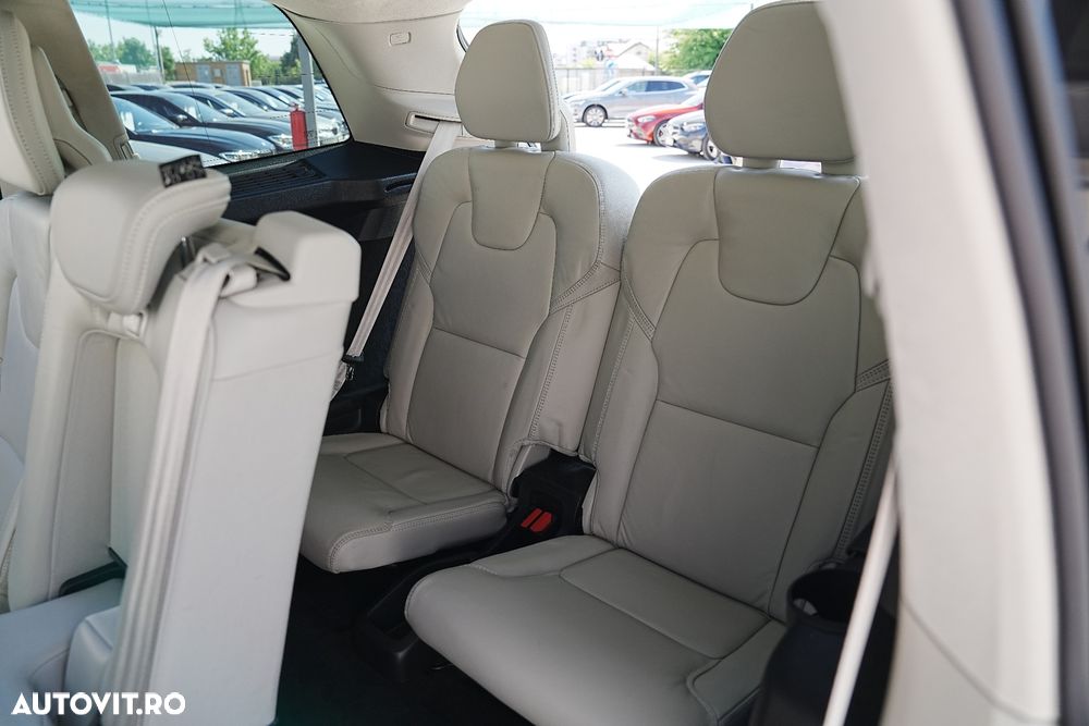 Volvo XC 90 T8 AWD Twin Engine Geartronic Inscription - 21