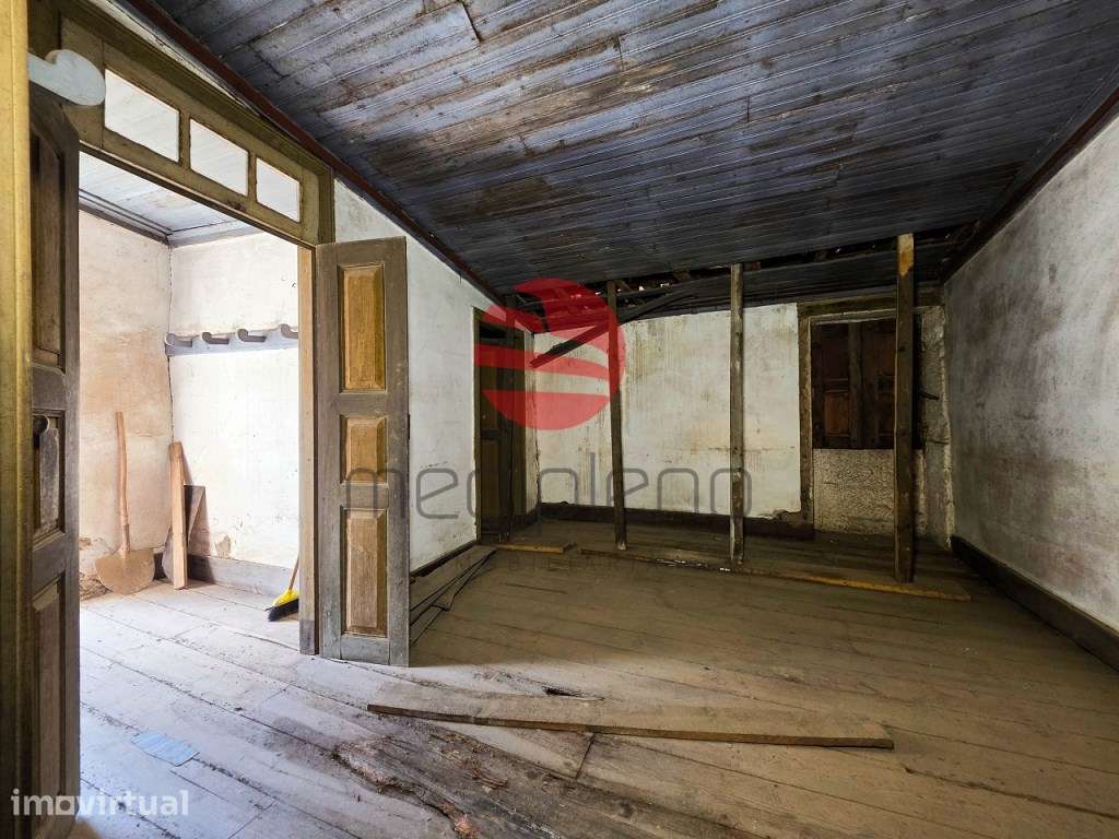 CASA ANTIGA C/ ANEXO - Grande imagem: 5/23