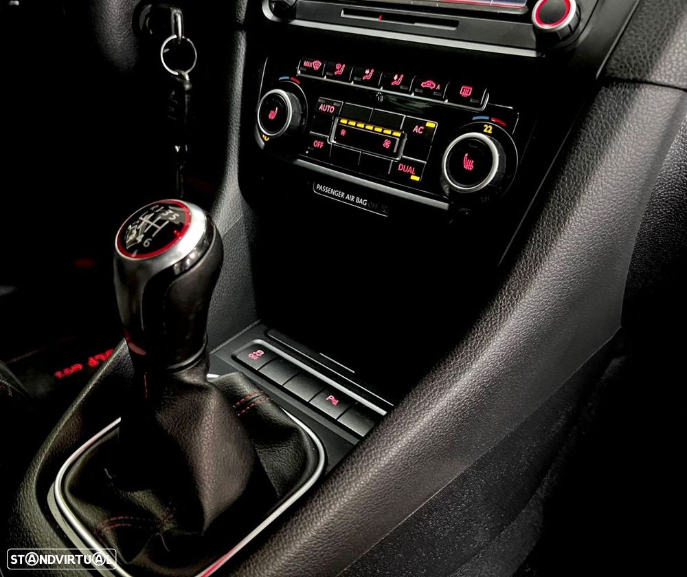 VW Golf 2.0 TSi GTI - 30