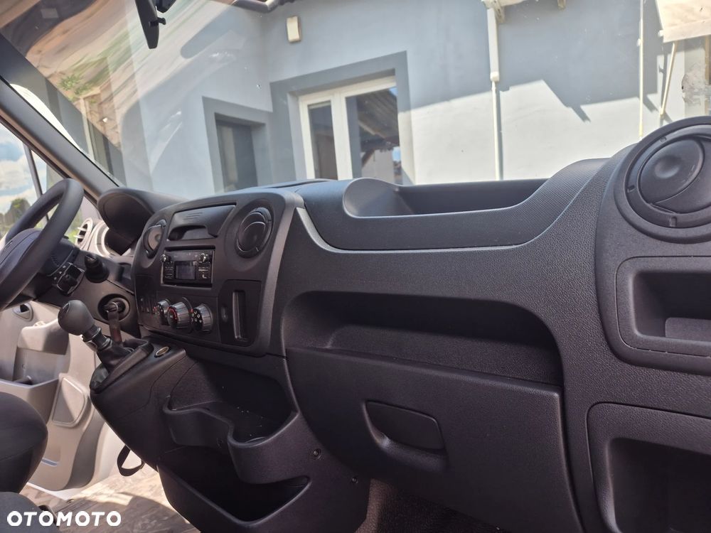 Renault Master - 9