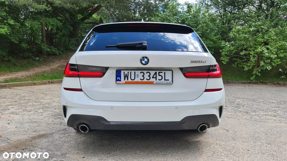 BMW Seria 3 320d M Sport - 6