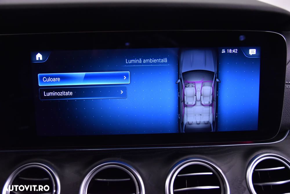 Mercedes-Benz E 300 9G-TRONIC AMG Line - 21