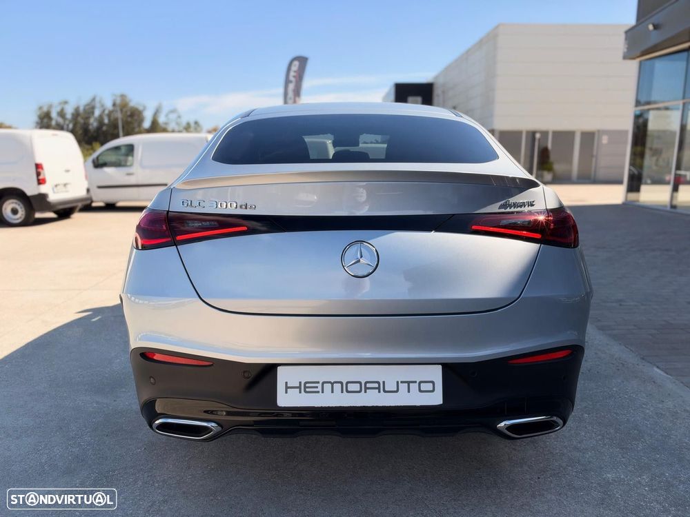 Mercedes-Benz GLC 300 de Coupe 4Matic - 16