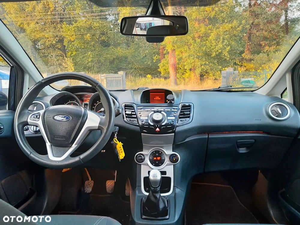 Ford Fiesta 1.25 Titanium - 11