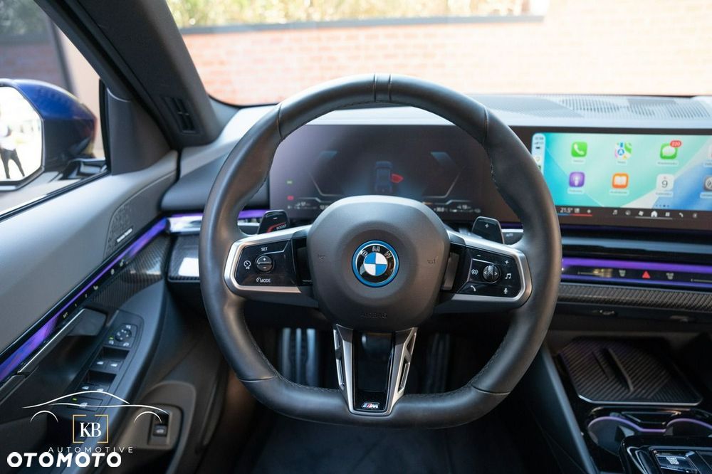 BMW Seria 5 550e xDrive - 12