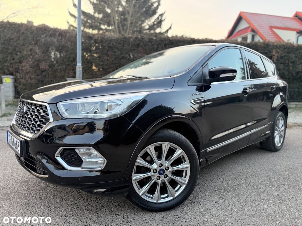 Ford Kuga 1.5 EcoBoost 2x4 Vignale - 3