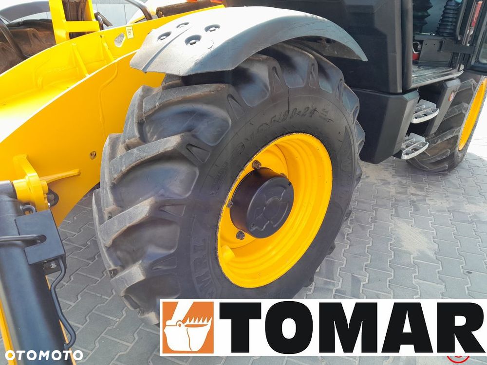 JCB 540-140 2022r - 21