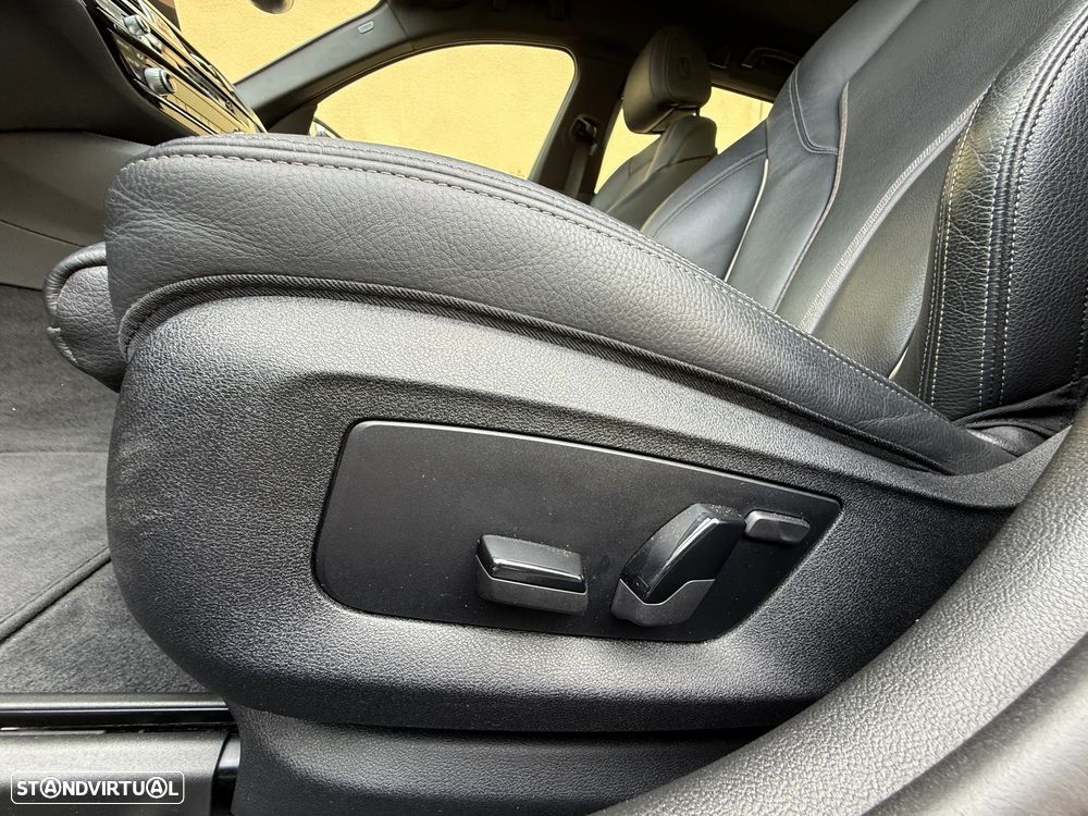 BMW 530 e Pack Desportivo M - 40