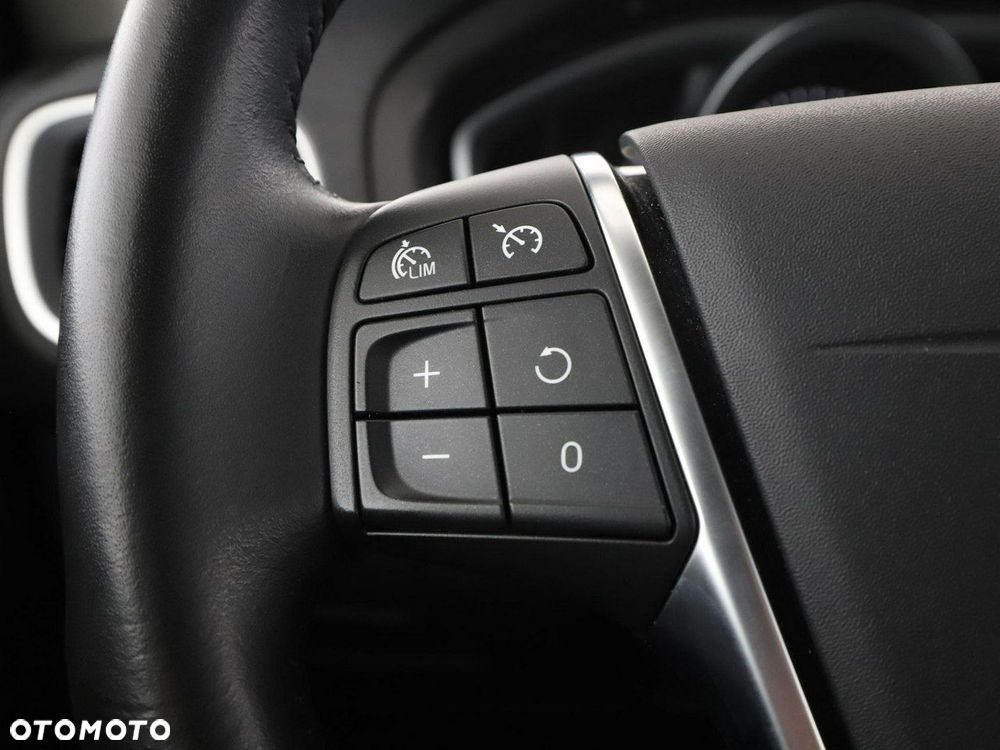 Volvo V40 - 29