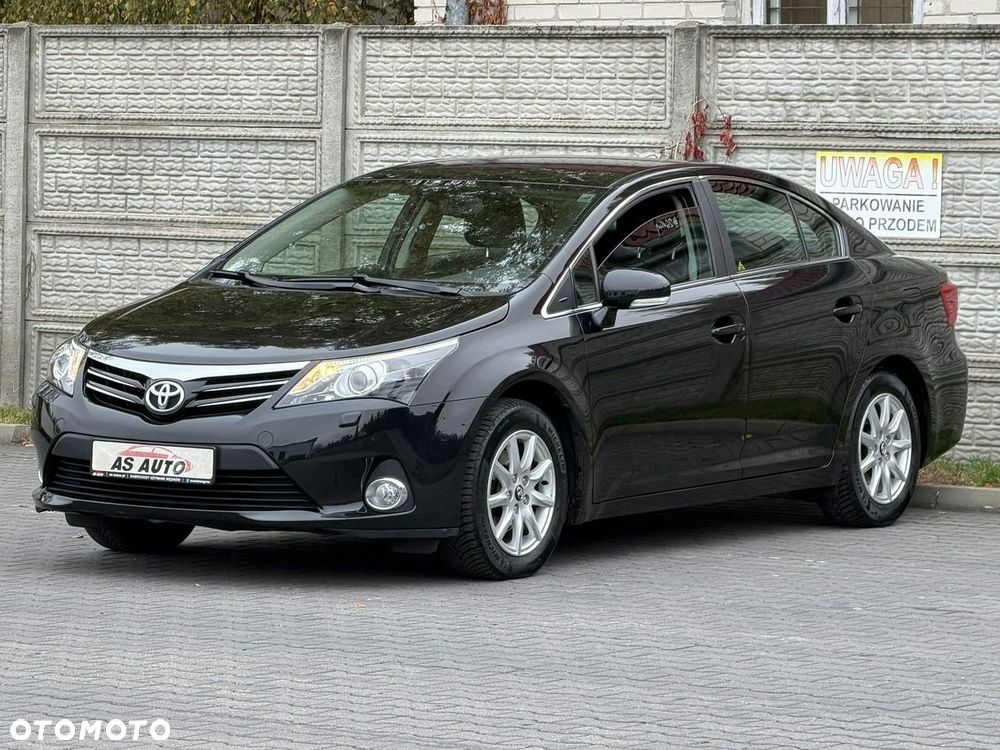 Toyota Avensis 1.8 Premium MS - 32